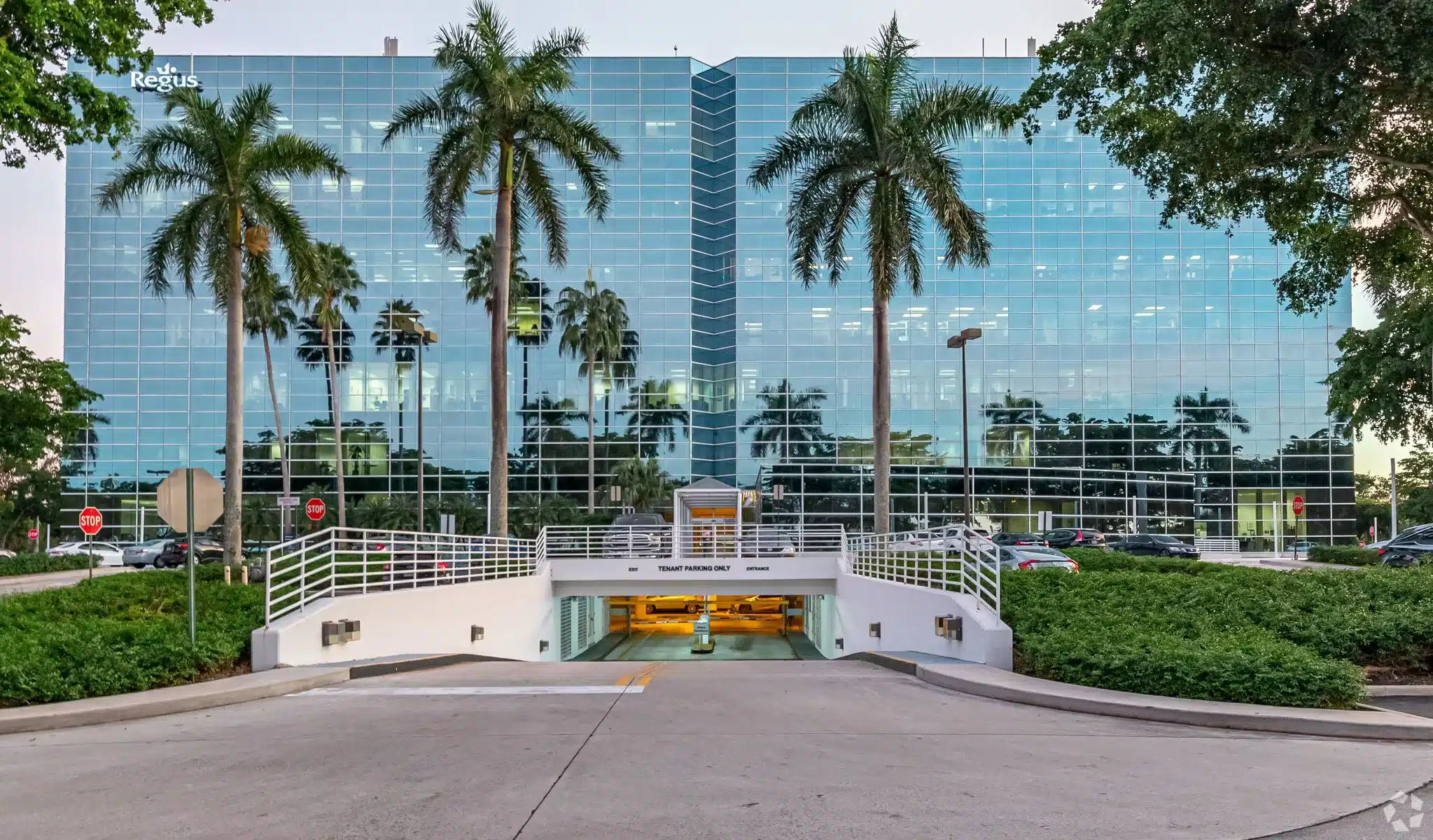 4000-Hollywood-Blvd-Hollywood-FL-Building-Photo-3-LargeHighDefinition